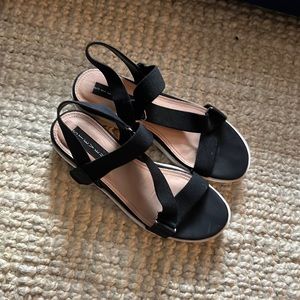 Steve Madden platform sandals size 7.5